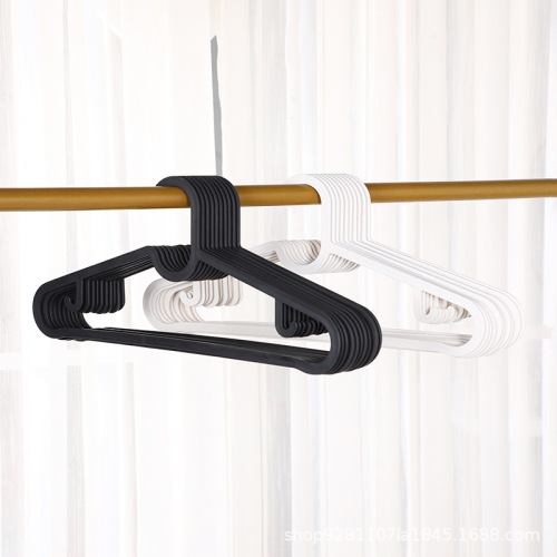 simple non-slip black and white hanger drying hanger balcony wardrobe storage plastic hanger wet and dry dual use clothes hanger