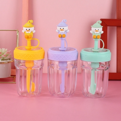 Cute Pet Cartoon Straw Cup Male and Female Students Mixing Cup Summer Good-looking Little Duck Plastic Cup