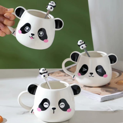 可爱创意卡通熊猫陶瓷杯高颜值水杯礼品杯子印logo配勺广告赠品