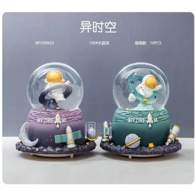 Snow Glowing Music Box Space Spaceman Astronaut Crystal Ball Music Box Table Decorative Ornament Gift