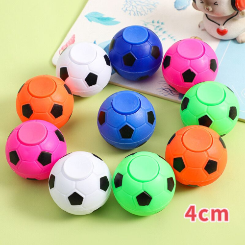 Football finger spinning top; children's creative and novel toys; 4.0cm stress relief toys.