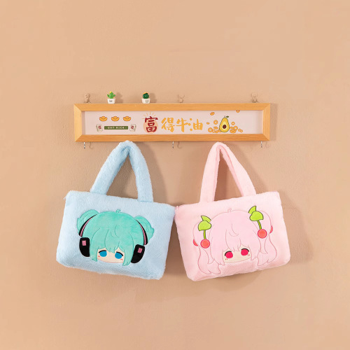 2024新款初音未来斜挎单肩百搭包包迷你可爱女生日系卡通娃娃女包