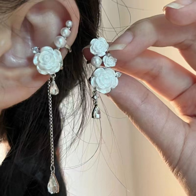 Ice Rose Series Long Dignified Flowers Earrings Women's French Style Retro Stud Earrings Silver Pin Earrings 2023 New