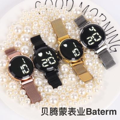 Cross-Border Stylish round Love White Large Digital Display Led Watch Women's Trendy Magnetic Strap Led Watch