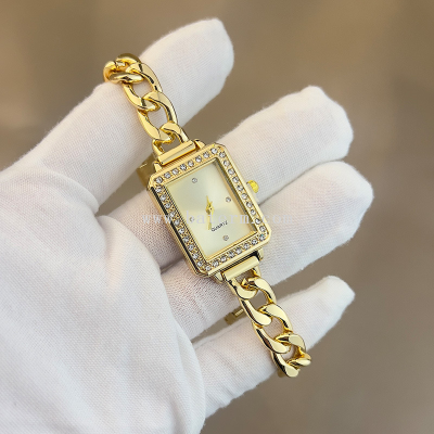 Cross-Border Hot Selling Fashion Diamond Small Square Bracelet Watch Creative Chain Simple Elegant Women's Watch 