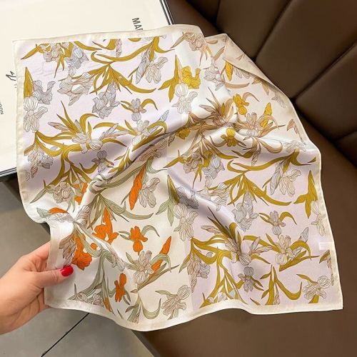 artificial silk small square towel women‘s silk scarf spring， autumn and winter matching shirt professional decoration neck protection striped thin scarf