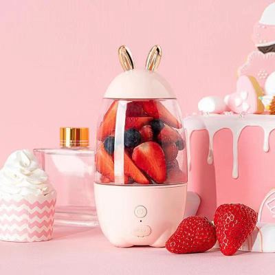 New Mini Wireless Portable Blender USB Charging Juice Cup Household Mixer