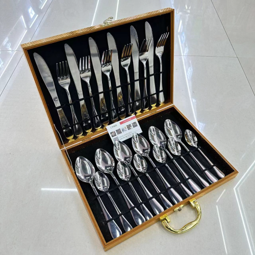 Foreign Trade Hot Selling Stainless Steel Tableware Golden Set Titanium Black Double Throw 1010 Western Food Knife， Fork and Spoon Wooden Box 24-Piece Set