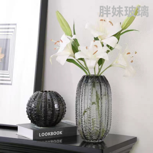 北欧现代仙人掌玻璃花瓶轻奢创意高级感插花家居玄关简约花瓶摆件