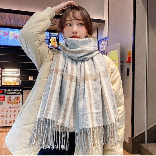 Export Scarf Wholesale E-Commerce Live Supply Chain Supply Barbed Korean Striped Plaid Scarf Spot Scarf 