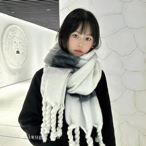 export scarf wholesale e-commerce live supply chain supply spot 81 handmade knot series horizontal gradient handmade knot