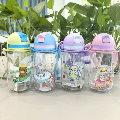 PC material water cup with straw and cup rope, 500ML, four-color mixed color