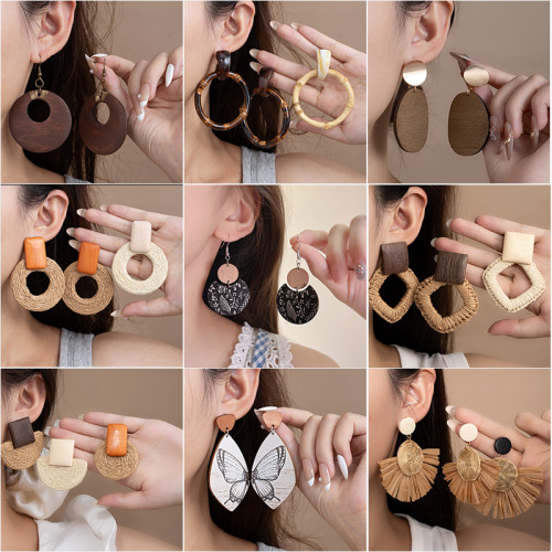 european and american retro style wooden pierced geometric earrings new holiday exaggerated raffia long personalized earrings women