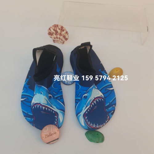new children‘s swimming shoes diving outdoor barefoot beach shoes soft sole upstream shoes barefoot snorkeling wading fitness shoes