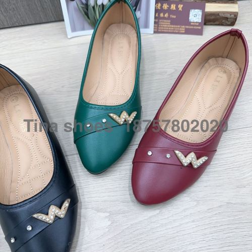 in stock 37-42 women‘s shoes 3 colors inner box mixed colors sized-multiple black thickened foreign trade stock shoes