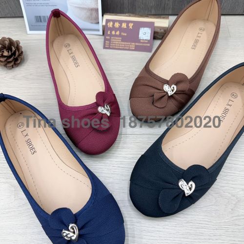 foreign trade in stock women‘s shoes 37-42， ladies‘ fabric shoes， 4 colors flat pumps， buckle women‘s shoes student shoes