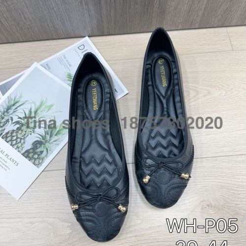 2024 new single layer shoes plus size 39-44 flat women‘s shoes all-matching embroidered casual shoes foreign trade african big feet women‘s shoes