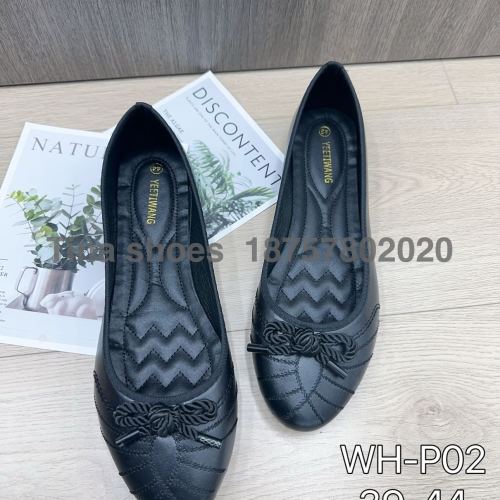 large size new 39-44 injection molding pumps all black napa pu， upper embroidered sponge mid-bottom flat women‘s shoes