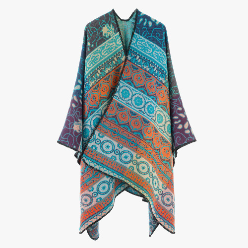 披肩新款跨境2025女士民族风新疆云南旅游拍照斗篷披风秋冬加厚