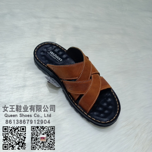 men‘s slipper hot selling product summer genuine leather customized massage footbed matte leather fabric men‘s slippers