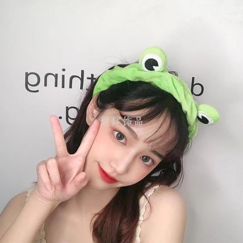 2022 new fluffy hair band green frog eyes love headband lin xiaozhai same style funny frog hair band