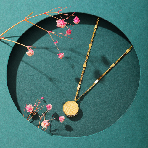 韩国简约小众复古高级感K金色福喜吊坠项链女ins潮冷淡风锁骨链