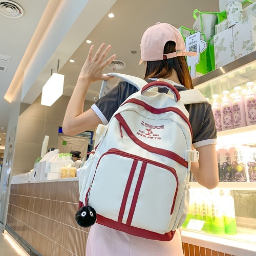 韩版大容量学生书包秋季新款潮流背包休闲时尚双肩包