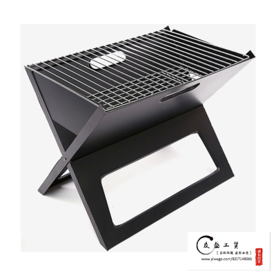 Portable charcoal barbecue stove for domestic use