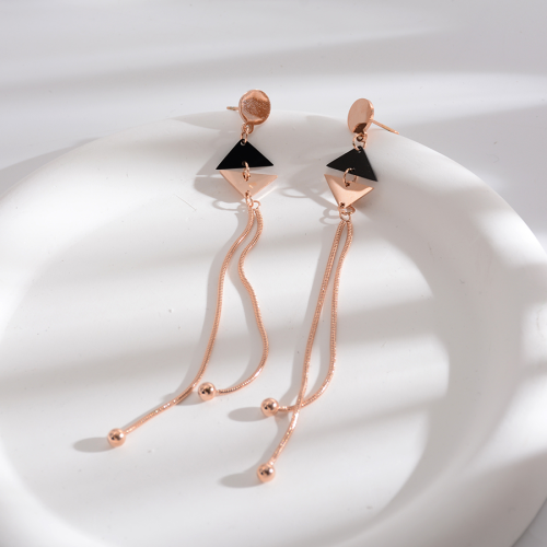 个性时尚黑三角流苏耳环钛钢玫瑰金饰品女爆款长耳饰