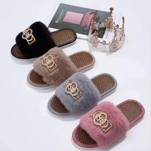 new products in sto autumn and winter chain rhinestone fluffy slippers indoor and outdoor plush ft warm slippers