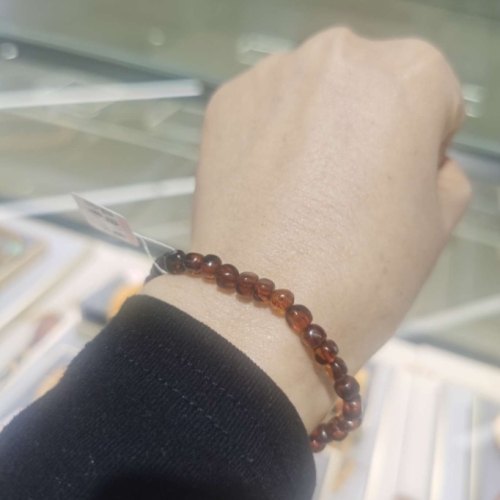 俄罗斯天然琥珀，最好看的就是最简单的工艺品