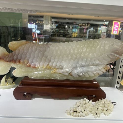 巴基斯坦天然玉石摆件起磷金龙鱼，年年有余92*44工艺品