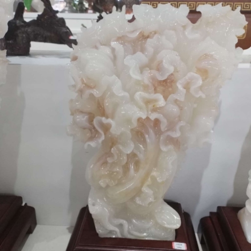 巴基斯坦天然玉石精雕白菜摆件，立地发财，财运亨通51*27工艺品
