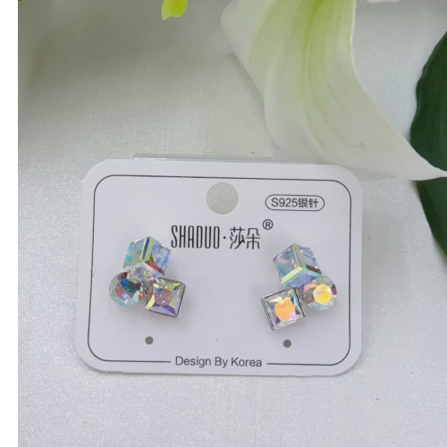 施家华子奥地利进口水晶皇冠耳钉S925银针防过敏简约时尚百搭耳饰