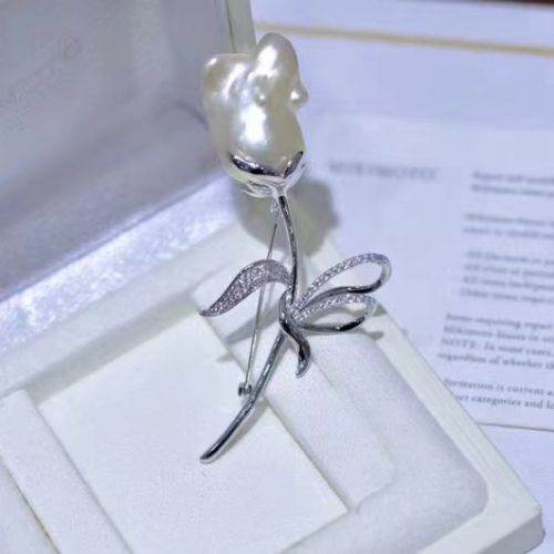 郁金香花朵胸针大巴洛克13-16mm淡水珍珠形状随机大气时尚芭莎风