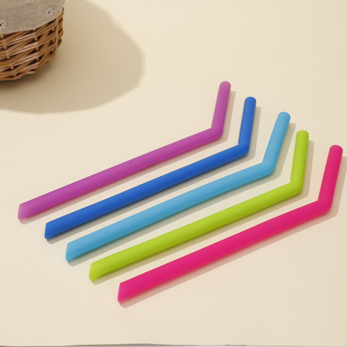 厂家直供创意硅胶果汁饮料软吸管彩色硅胶吸管fda食品级认证吸管