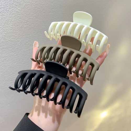 简约气质磨砂大号龙骨盘发鲨鱼夹发夹后脑勺夹子百搭抓夹洗澡发饰