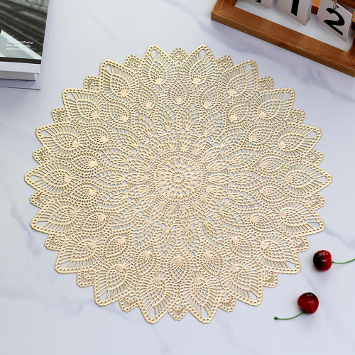 PVC餐桌垫烫金镂空凤尾轻奢跨境不规则隔热垫原创餐垫
