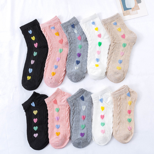 fashion colorful love socks women‘s cute japanese fashionable mid-calf socks ankle socks autumn and winter new preppy style socks wholesale