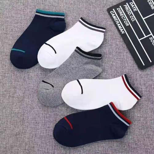 Socks Men‘s Socks Autumn Cotton Deodorant and Breathable Sports Invisible Men‘s Low Cut Socks Mid-Calf Socks Wholesale