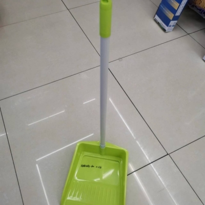 Plastic Garbage Shovel Garbage Shovel Single Dustpan Bucket Household Large Hand-Held Shovel Glue Shovel