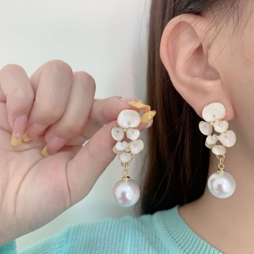 white oil-spot glaze flowers sterling silver needle new fashion diamond maple leaf stud earrings female fresh online influencer ear jewelry