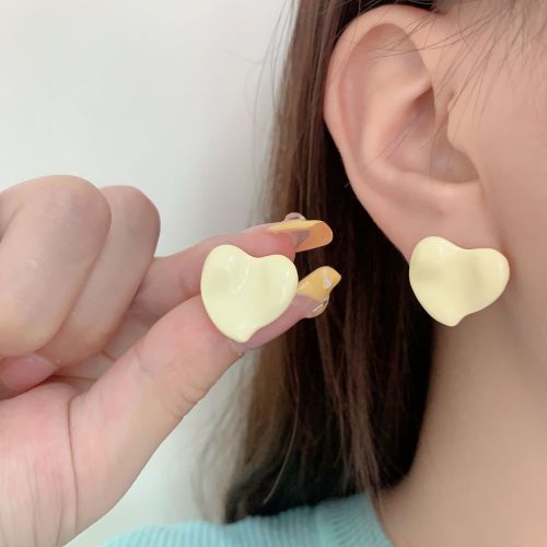 heart milky white south korea new french earrings simple all-match autumn summer earrings niche design temperament cold