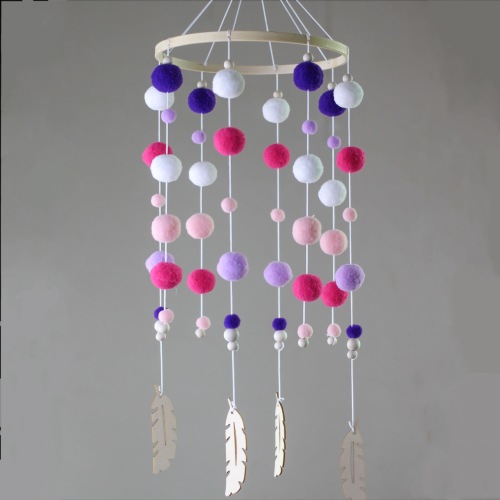 ins北欧风儿童房装饰拍照摄影道具毛球风铃床铃挂饰木片羽毛