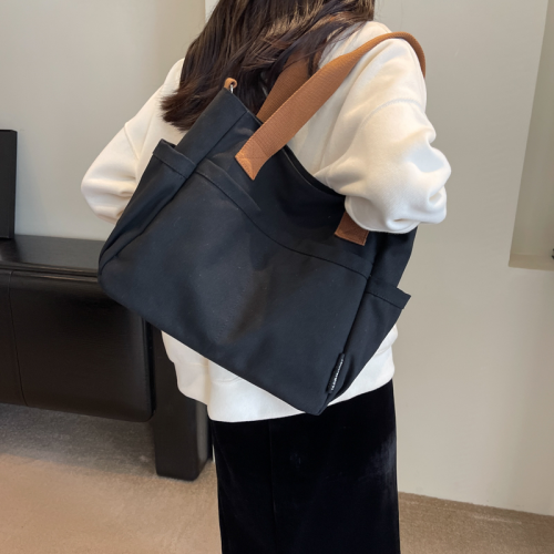 casual simple canvas bag for women 2023 autumn large capacity women‘s shoulder messenger bag fashion trendy hand-carrying bag bag