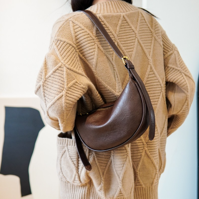 2024 New Korean Style Pu Bag Women's Fashion Simple Shoulder Bag High Sense Large Capacity Dumpling Bag Underarm Bag