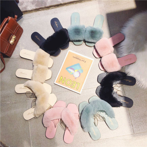 fluffy slippers women‘s summer 2020 new online influencer fashion outer wear flat sweet fairy social one-word sandals fashion