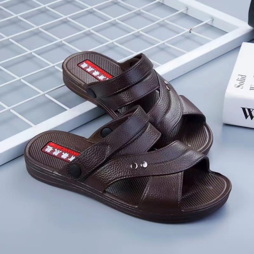 summer new men‘s sandals non-slip casual comfortable wear-resistant breathable men‘s sandals platform beach shoes