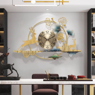 Living room wall decoration watch personalized creative home clock fashion metal atmosphere noiseless hanging clock