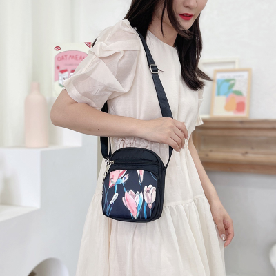  Women's Bags New Women's Cross-Body Bag Mini All-Match Casual Shoulder Bag Multi-Layer Mobile Phone Bag Change Purse